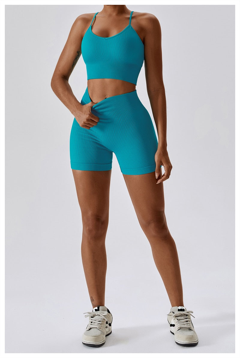 Conjunto Outfit curto Clothes fitness