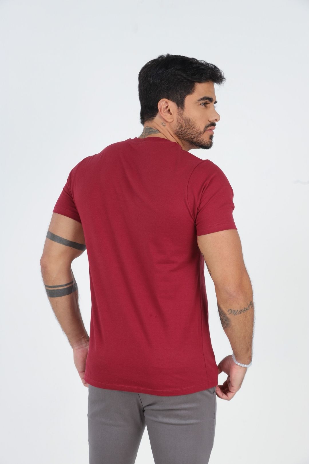 Camiseta Premium Gola O